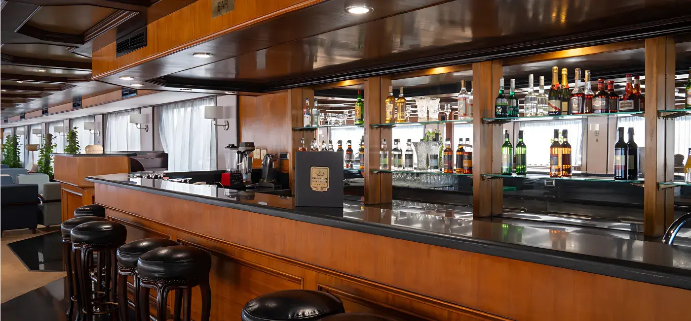 Bar - MS Nile Commodore Nile Cruise
